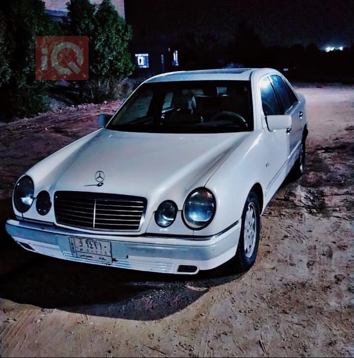 مێرسێدس بێنز E-Class